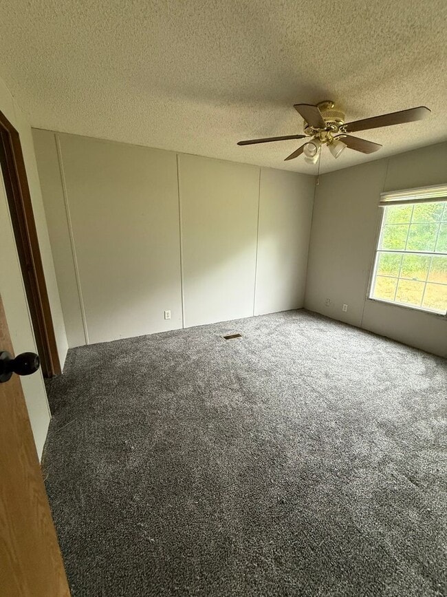 Building Photo - Spacious Country Living in Haysville Kansas