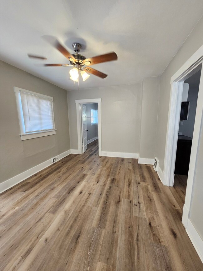 Building Photo - 412 A St