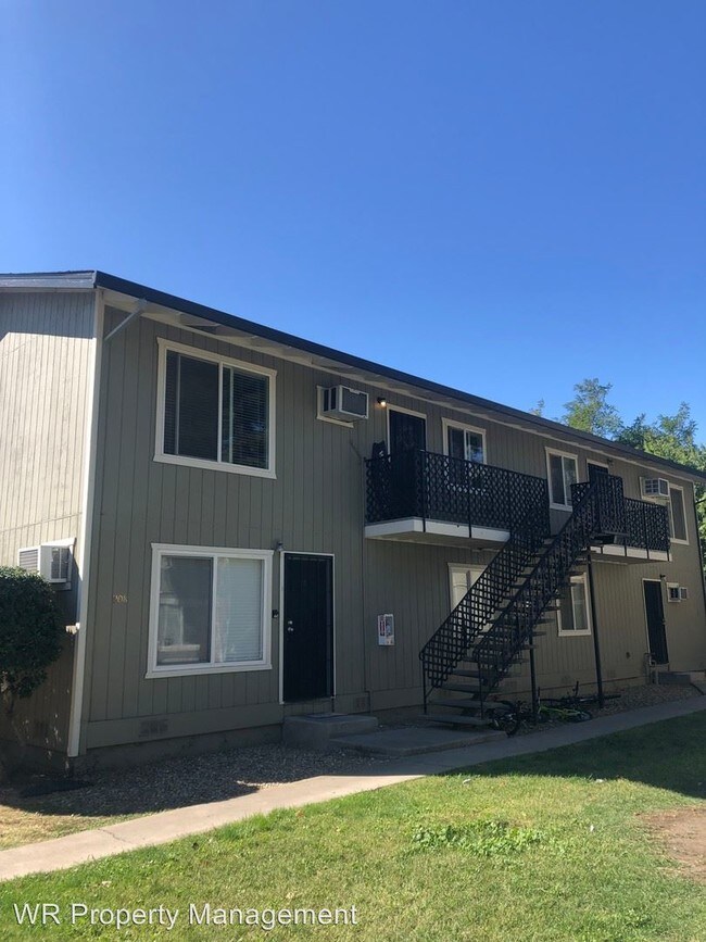 Building Photo - 2 br, 1 bath House - 908 Dainty Ave Unit #10