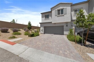 Building Photo - 10778 Clarence Ct