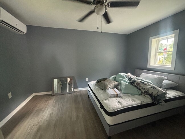 Building Photo - Furnished 1 bedroom 1 bath in Salem