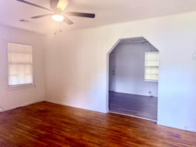 Building Photo - 3117 N 26th St