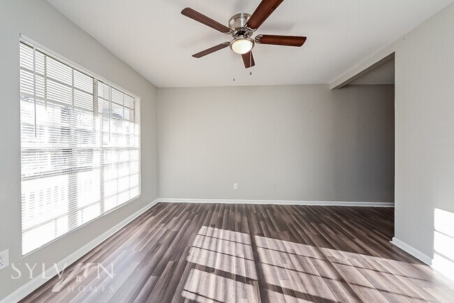 Foto del edificio - Carve Out a Great Life Here!