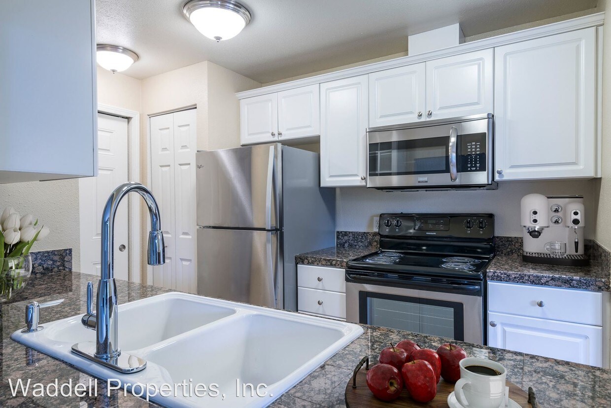 Foto principal - 6719 106th Ave NE