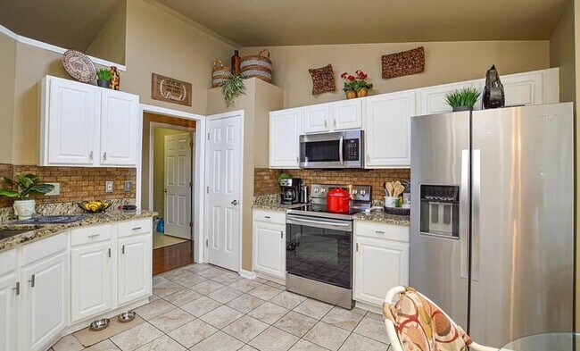 Foto del edificio - 3339 Cherrybrook Dr