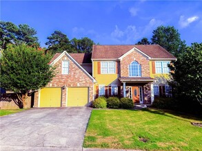 Building Photo - 2959 Belfaire Crest Ct