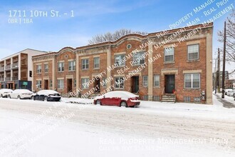 Building Photo - 1711 10th St