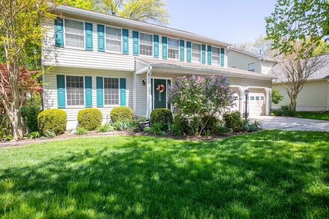 Building Photo - Beautiful 4 BR/2.5 BA Single-Family Home i...