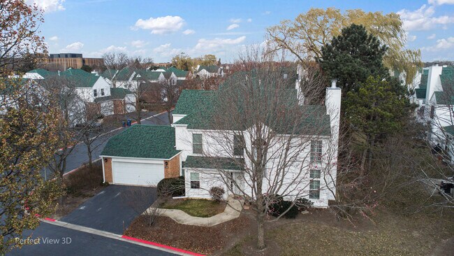 Foto del edificio - 121 Pembroke Cir