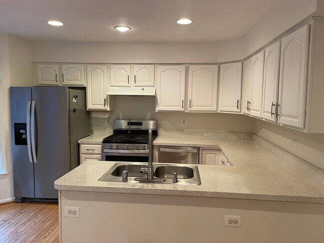 Foto del edificio - 6403 Knapsack Ln