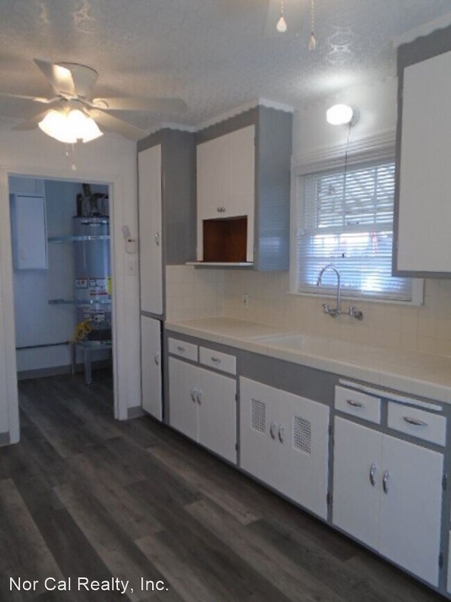 Building Photo - 1 br, 1 bath House - 1118 Elgin Street
