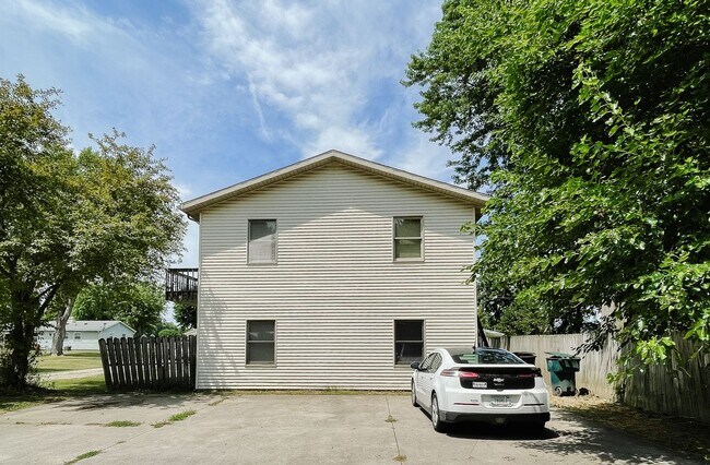 Foto del edificio - Washer/Dryer Hook Ups