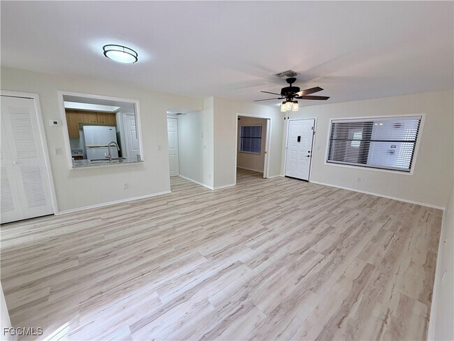 Building Photo - 13264 White Marsh Ln