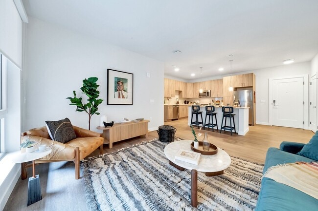 Building Photo - Piper