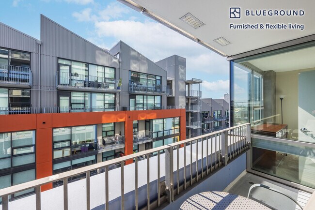 Building Photo - 321 Tenth Ave