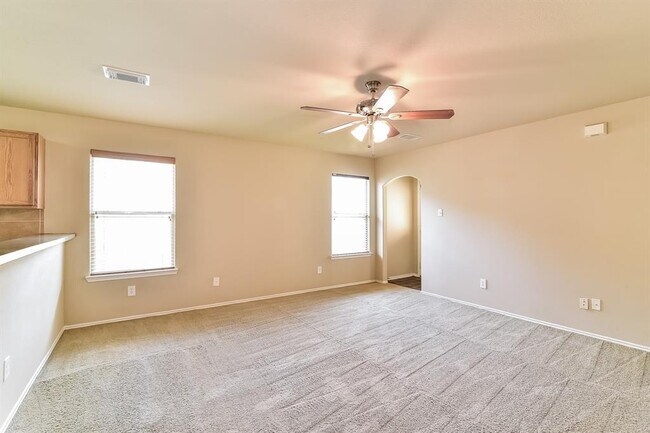 Building Photo - 18215 Olive Leaf Dr