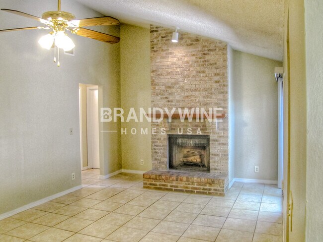 Building Photo - 8155 Crosswind Rd