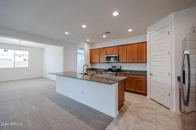 Building Photo - 8752 W Medlock Dr