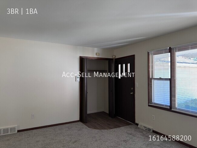 Foto del edificio - 5798 Christie Ave SE