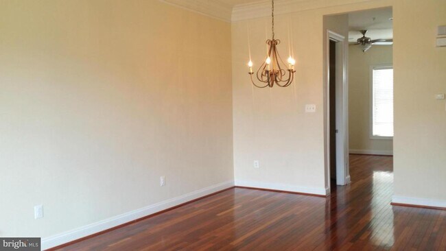 Foto del edificio - 557 Cedar Spring St