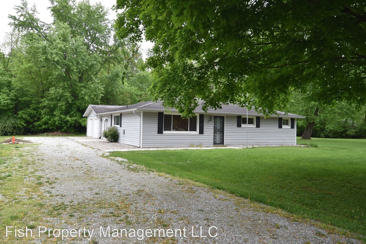 Primary Photo - 3 br, 1 bath House - 700 W 200 N