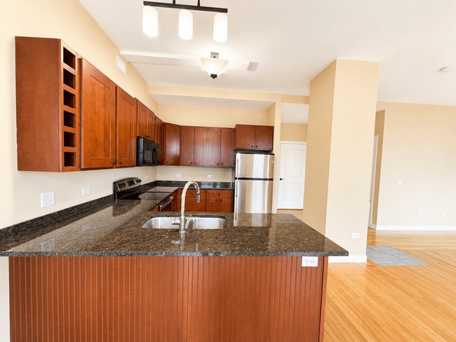 Interior Photo - Pioneer Endicott