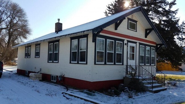Building Photo - 406 Monroe Ave