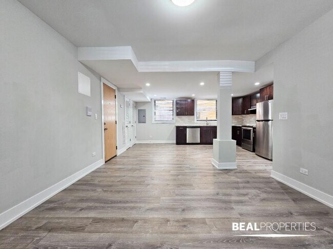 Foto del edificio - 2 bedroom in EVANSTON IL 60202