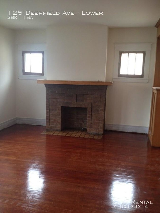 Foto del edificio - 3 bedroom in Buffalo NY 14215