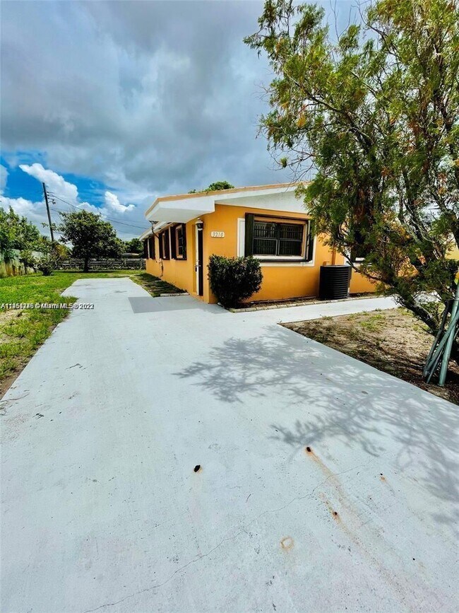Building Photo - 3210 NW 208th Terrace