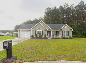 Building Photo - 204 Macarthur Dr
