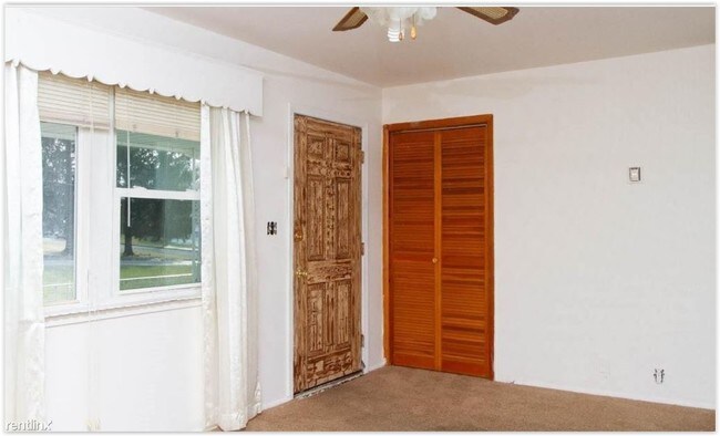 Building Photo - 4 br, 1 bath House - 2424 McCartney Rd