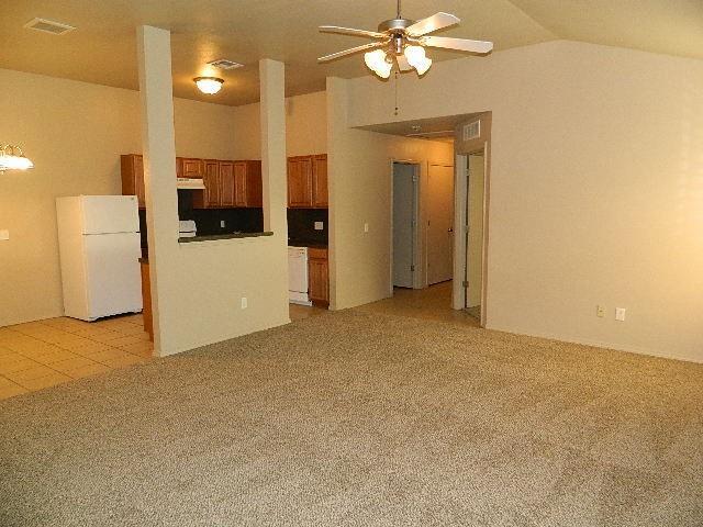 Building Photo - 3603 Vanguard Dr