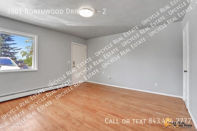 Foto del edificio - 3901 Northwood Dr