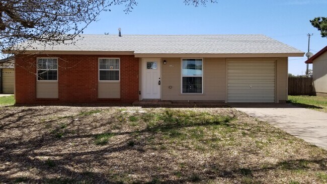 Building Photo - 117 Lockwood Dr