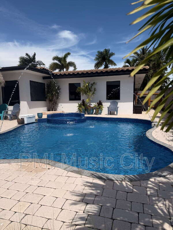 Photo - 2264 SE 10th Ct House