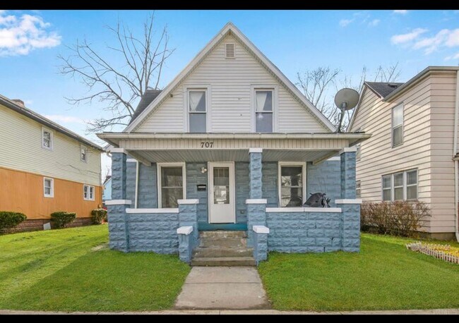 Foto del edificio - 707 W Cleveland Ave