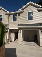 Building Photo - 710 Dale Pl