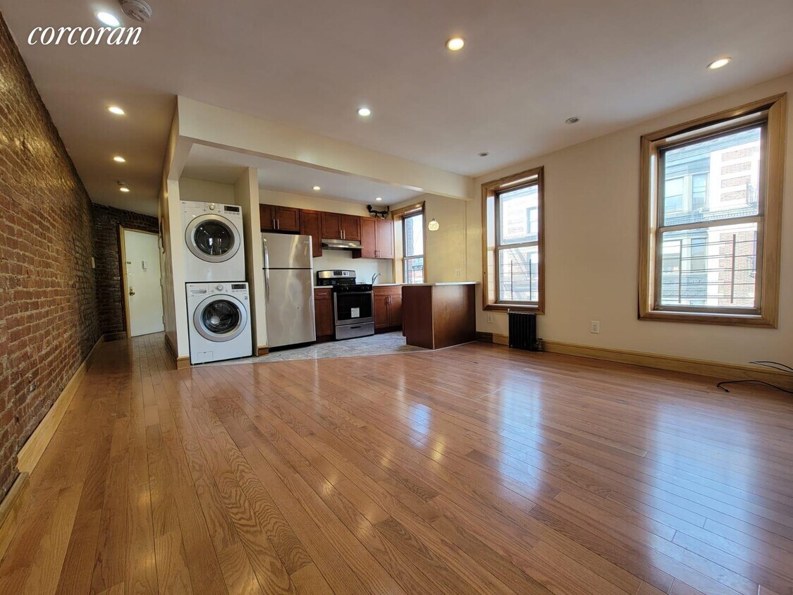 Primary Photo - 600 W 139th St