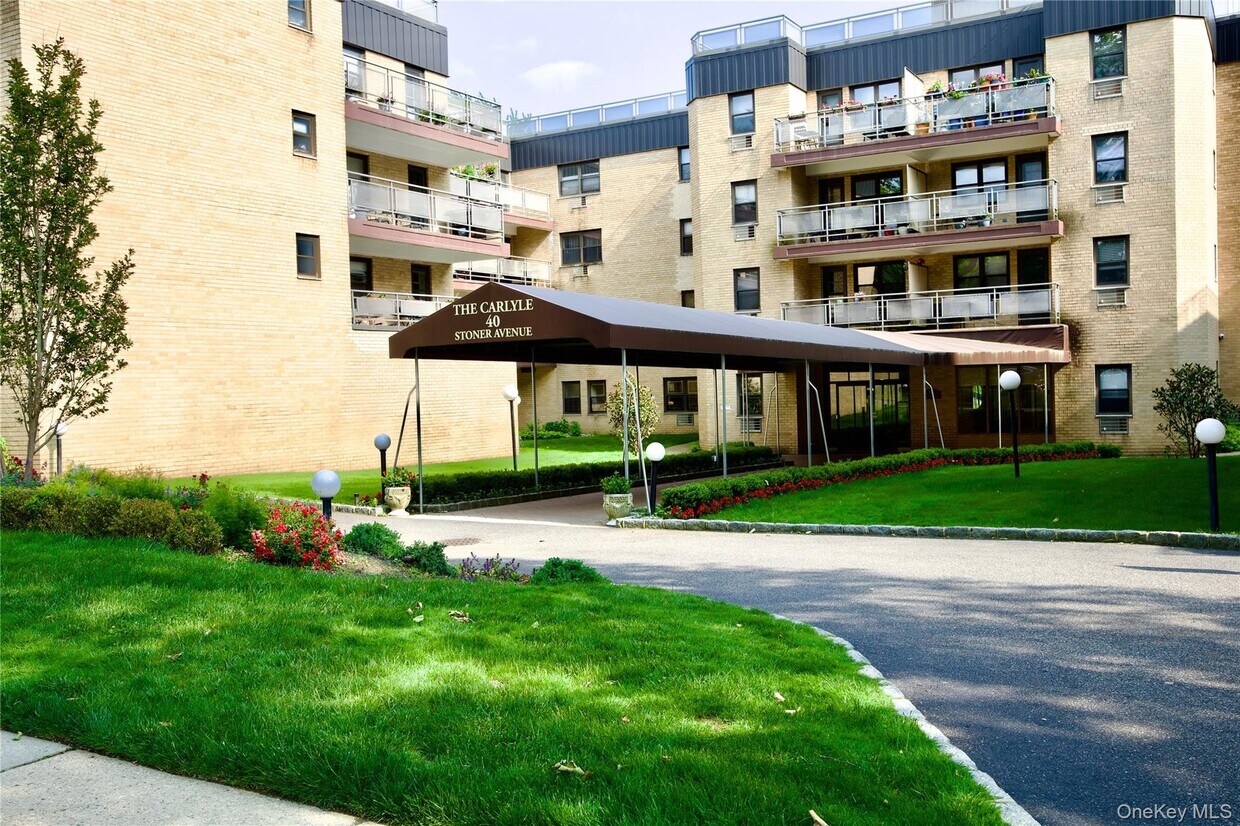 Foto del edificio - 40 Stoner Ave