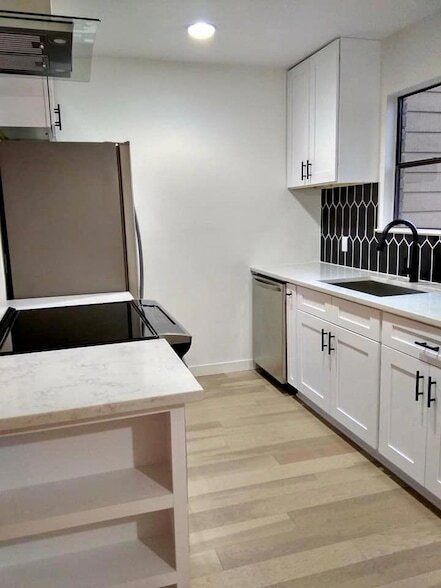 Foto del edificio - 824 Banister Ln