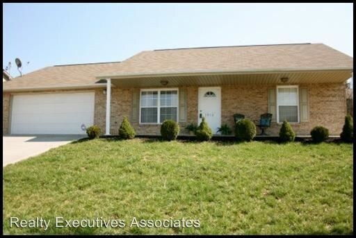 Primary Photo - 3 br, 2 bath House - 1814 Tillery Square Lane