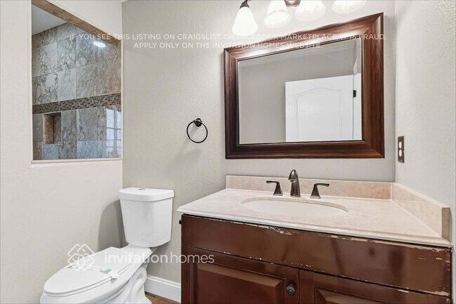 Foto del edificio - 3715 Eaglewood St