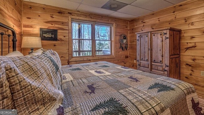 Foto del edificio - 348 The Forest Has Eyes