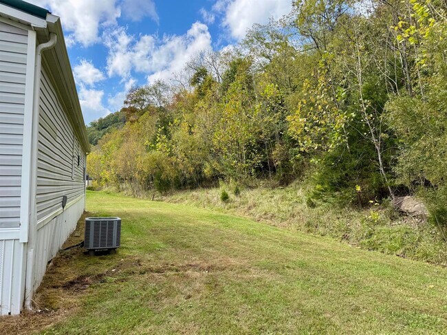 Foto del edificio - 244 Lucky Lane