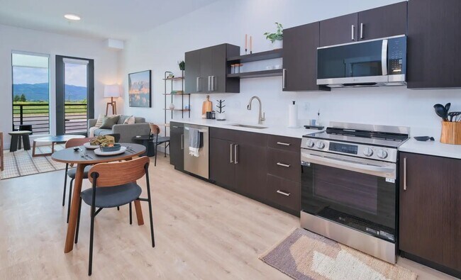 Foto del edificio - 375 Larkspur Ave