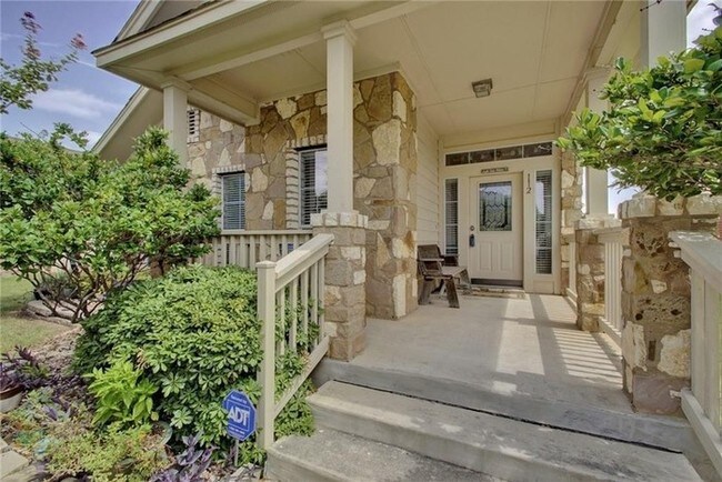 Building Photo - Wonderful Home in Highland Park neighborhood.