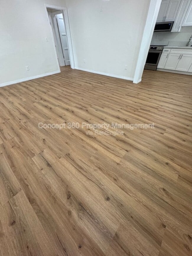 Foto del edificio - 5762 Cedar Ave