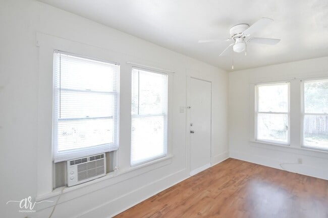Building Photo - 1329 South 11th St. Unit B