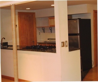 Building Photo - 6900 N Wayne Ave